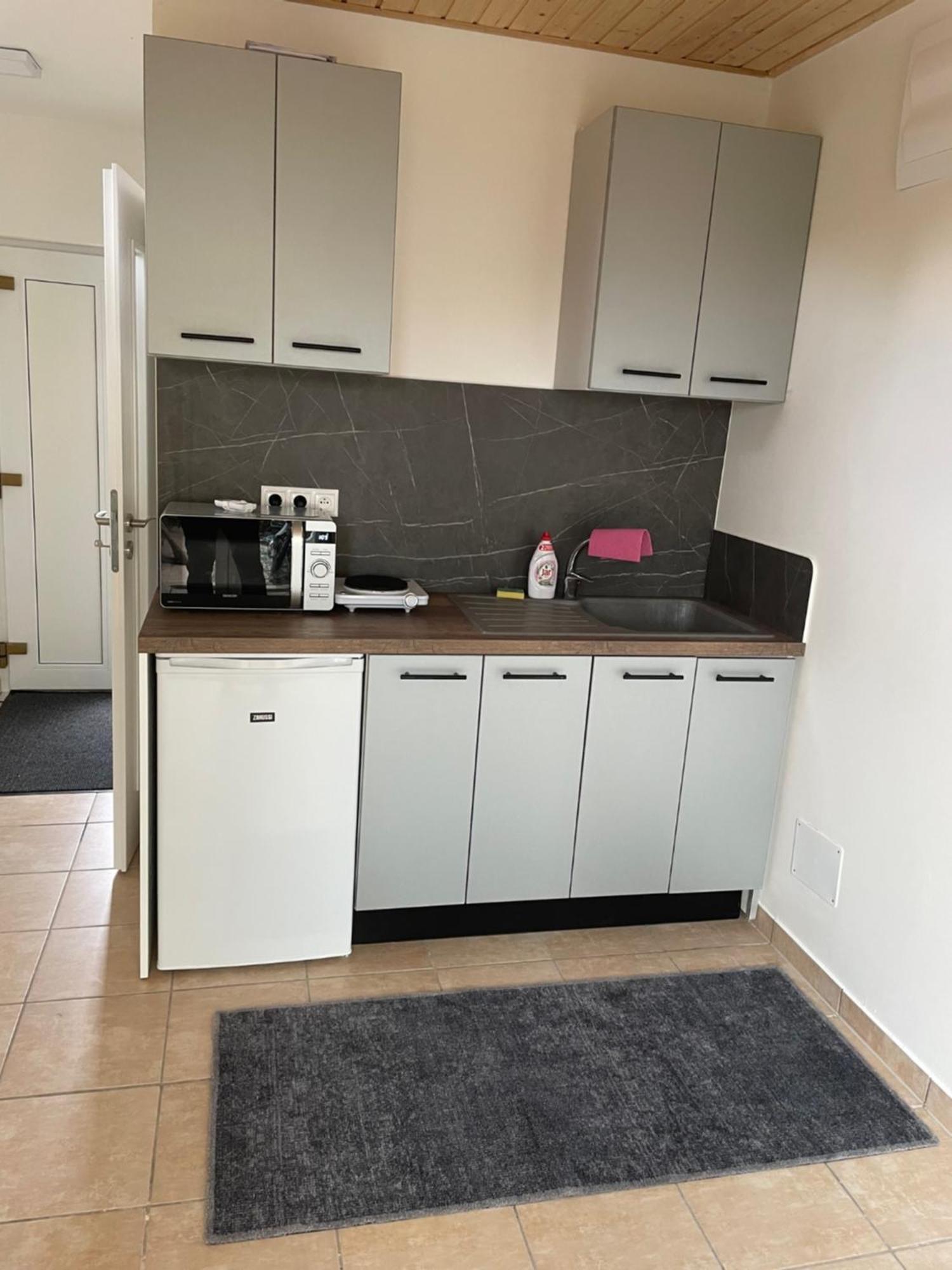 Apartman Mini Stupava Bagian luar foto